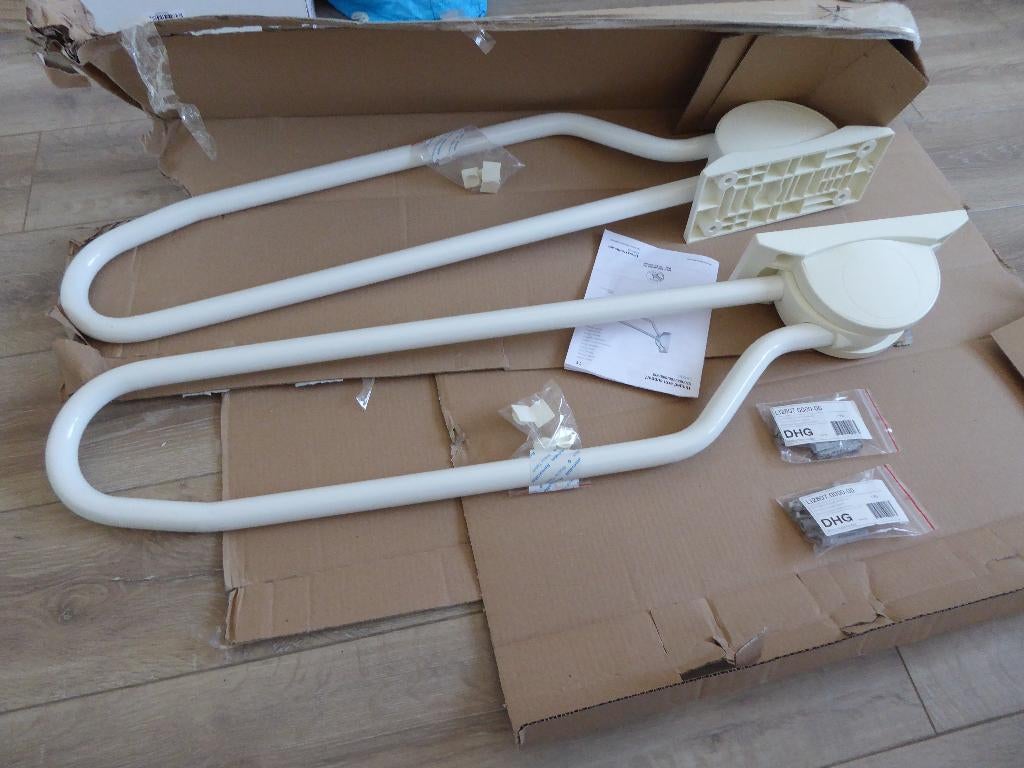 LINIDO toiletbeugels 90cm 2 stuks NIEUW! vraagprijs €60, Diversen, Ophalen of Verzenden, Nieuw