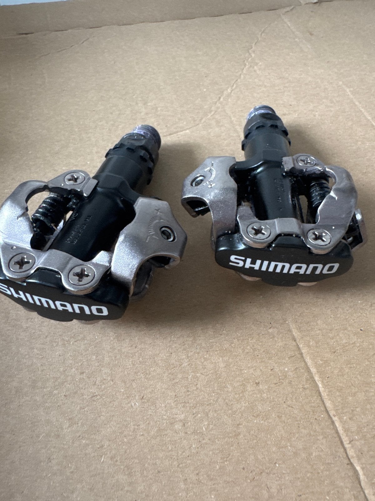 Shimano PD-M520 MTB Pedalen - Zilver/Zwart, Crankstel of Pedalen, Nieuw, Ophalen of Verzenden, Racefiets