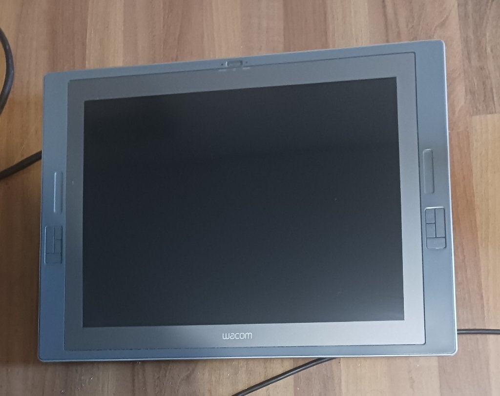 Wacom Cintiq, Ophalen, Gebruikt, Bedraad, Wacom Cintiq
