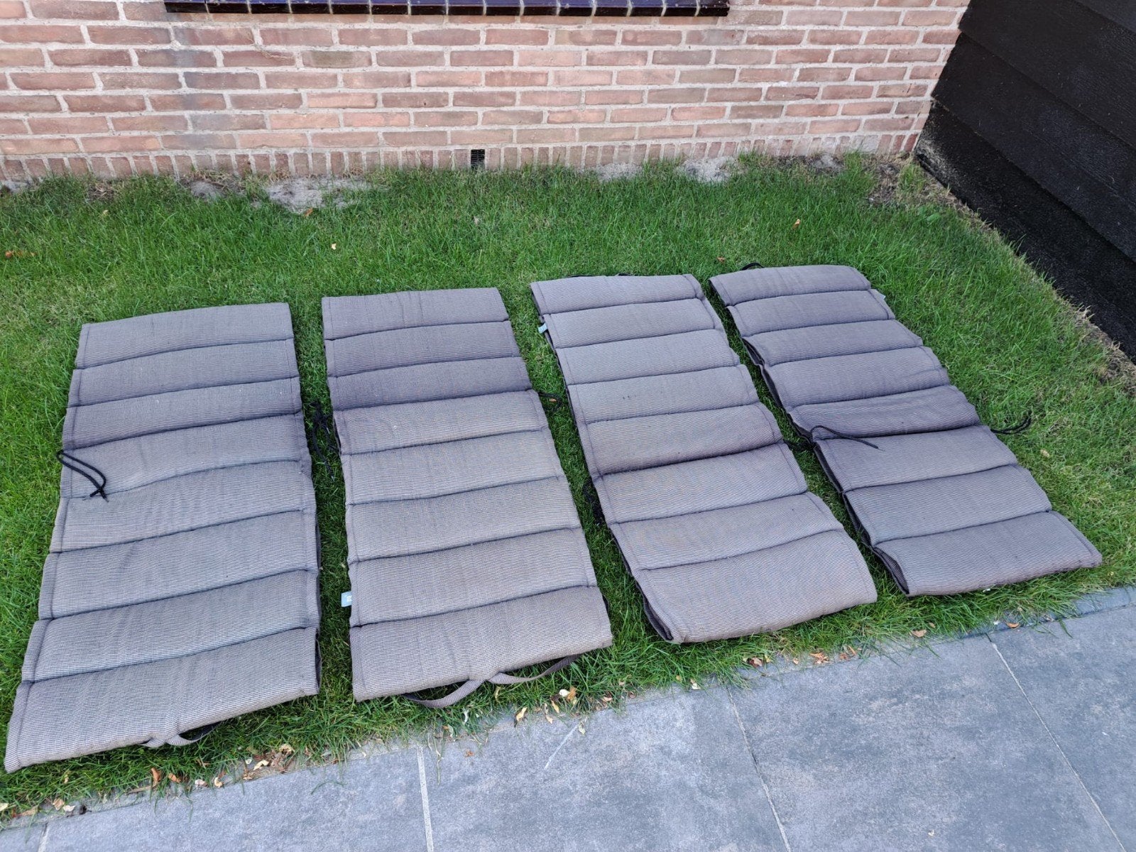 Gratis af te halen  4 tuinstoelkussens, Tuin en Terras, Tuinmeubel-accessoires, Ophalen, Gebruikt