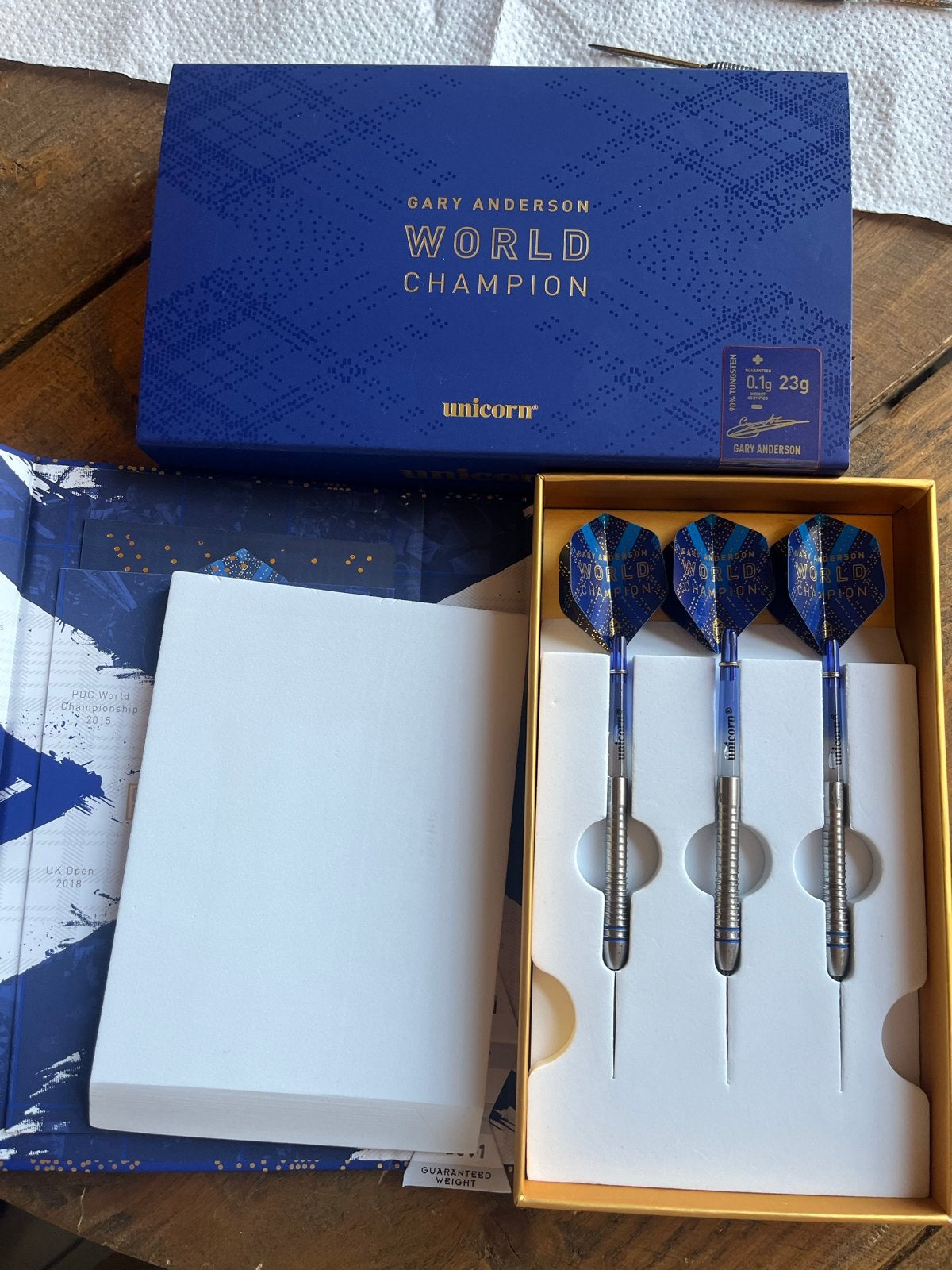 Unicorn Gary Anderson Phase 6 Darts 23g - Zo goed als nieuw, Ophalen of Verzenden, Zo goed als nieuw, Pijlen