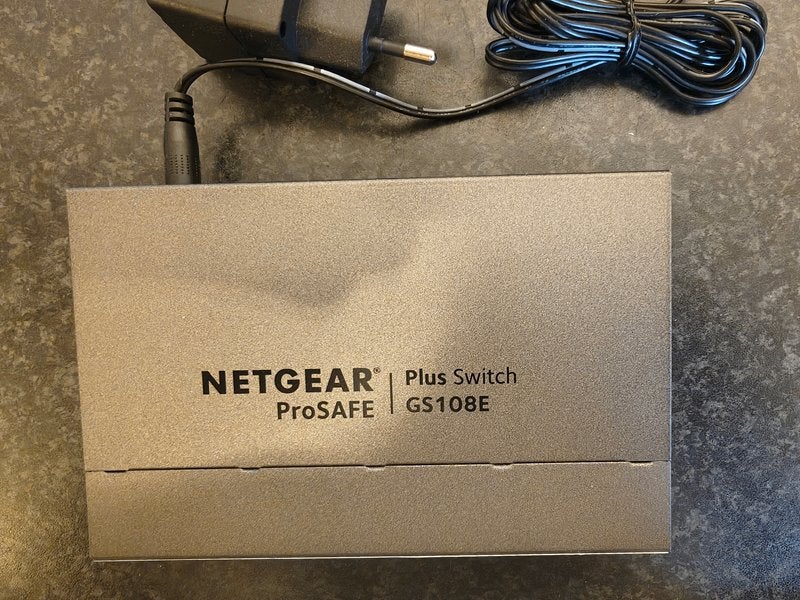 Netgear managed switch 8 poorts, Ophalen of Verzenden, Zo goed als nieuw
