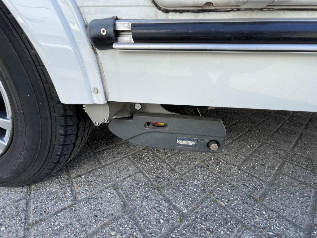 Elddis Odyssey 432 Aparte bedden xxl badkam., Caravans en Kamperen, Standaardzit, Elddis, Tot en met 2, Bedrijf