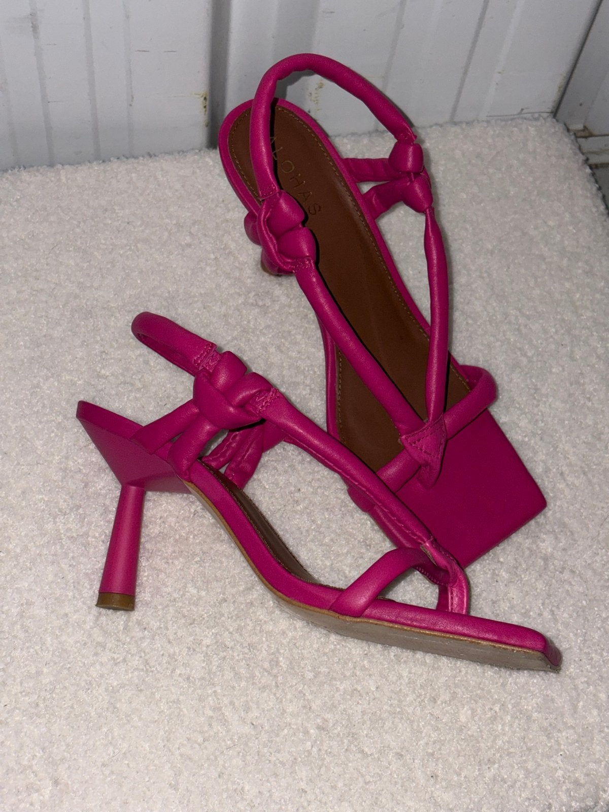 Alohas Sandalen met Hak - Felroze, Ophalen of Verzenden, Zo goed als nieuw, Roze, Sandalen of Muiltjes