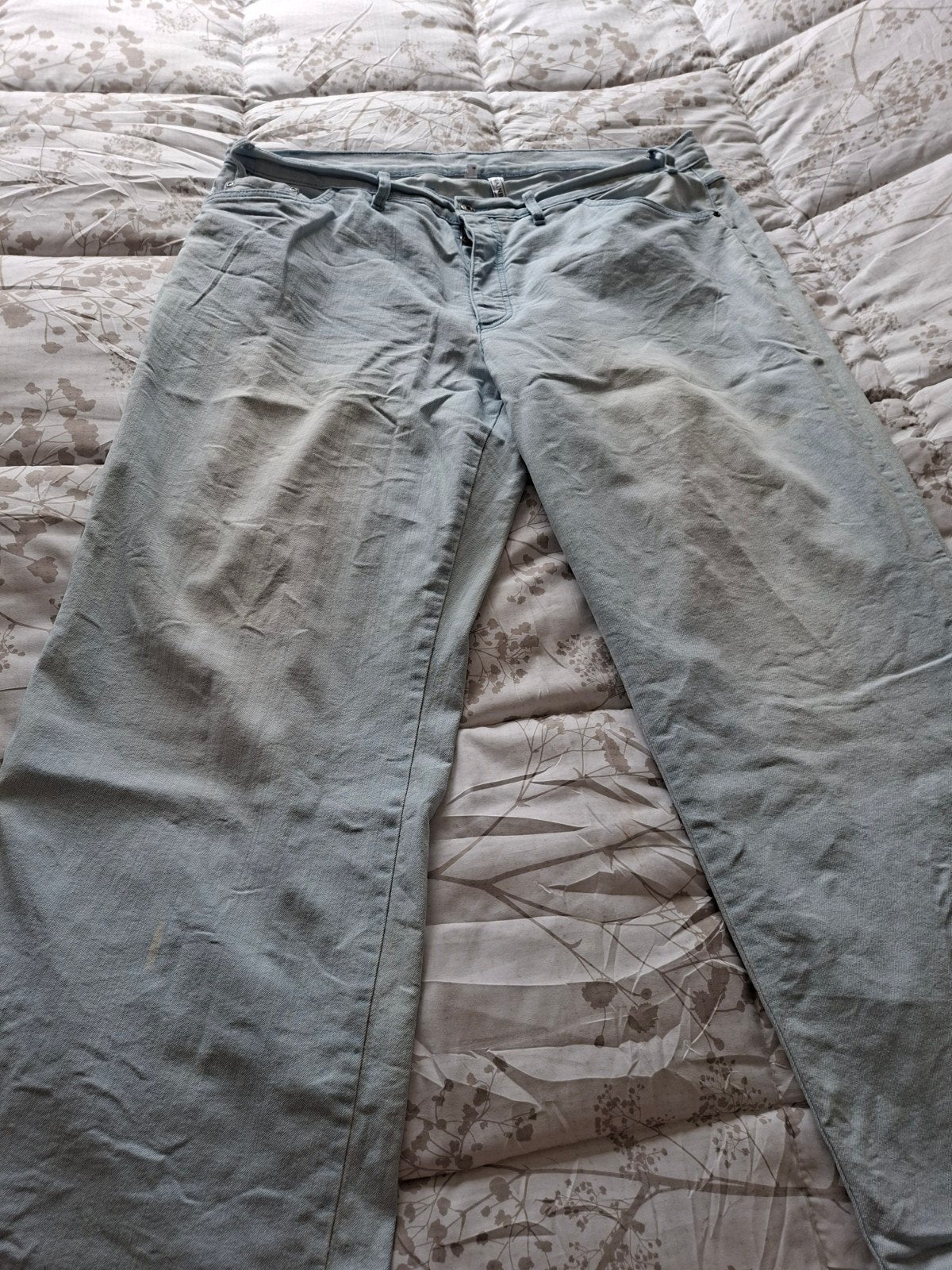 Lichtblauwe wijde jeans - maat 52, Maat 38/40 (M), Blauw, Ophalen of Verzenden, Zo goed als nieuw