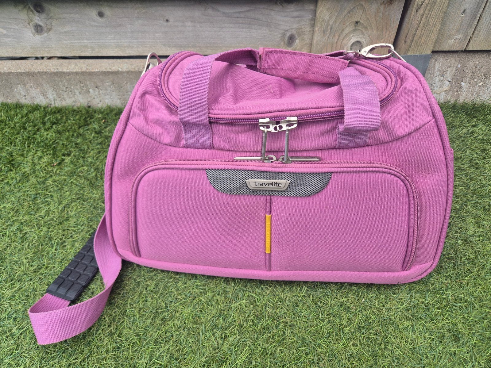 Travelite reistas/handbagage tas paars/rose, 40 tot 60 cm, Paars, Minder dan 35 cm, Ophalen of Verzenden
