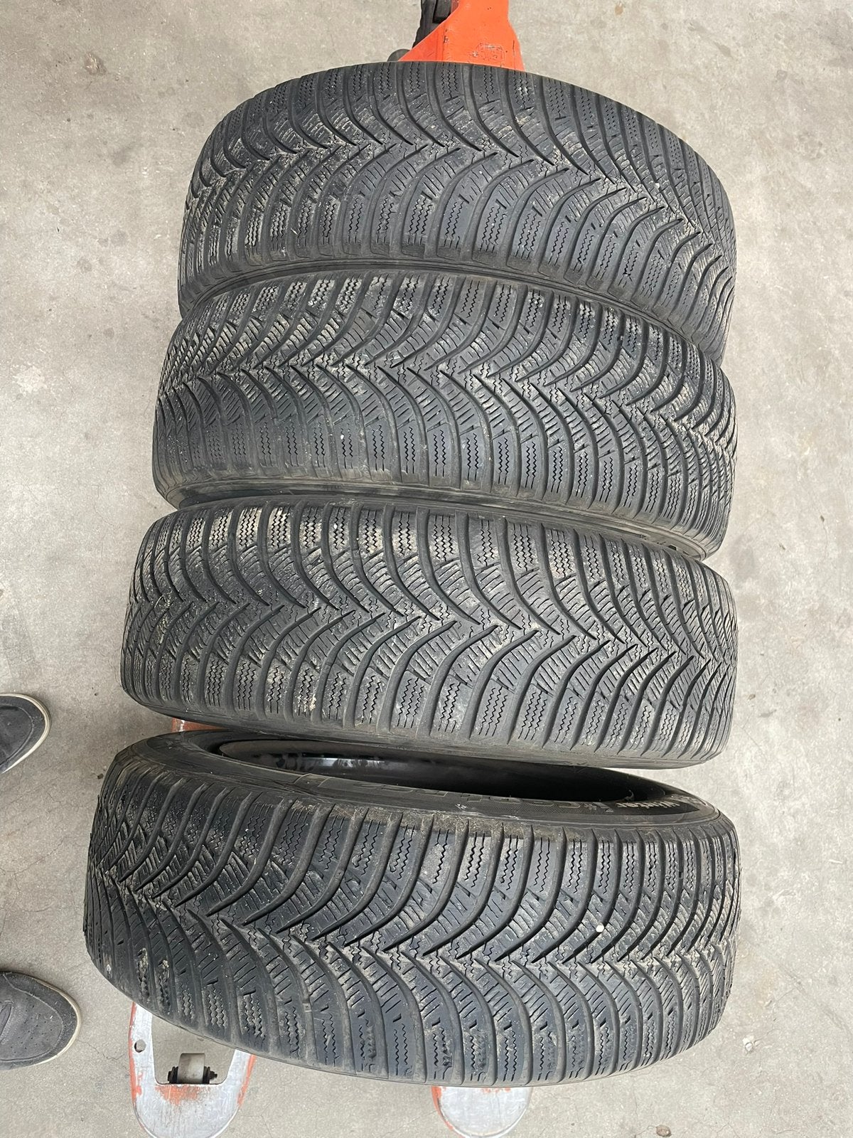 Hyundai/Kia winterbandenset, Auto-onderdelen, Banden en Velgen, 15 inch, Banden en Velgen, 185 mm, Winterbanden