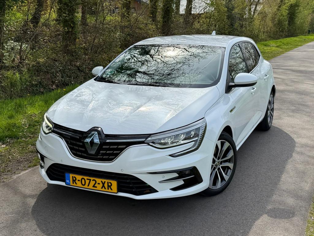 Renault Mégane 1.6 E-Tech Plug-In Hybrid 160 Zen | Automaat, 94 pk, 77 km/l, Gebruikt, 4 cilinders