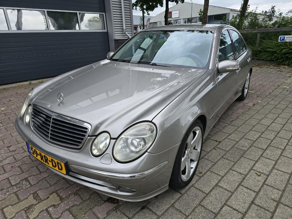Mercedes-Benz E-Klasse 280 CDI AVANTGARDE (bj 2005), Auto's, Automaat, Gebruikt, 3222 cc, Automatische klimaatregeling