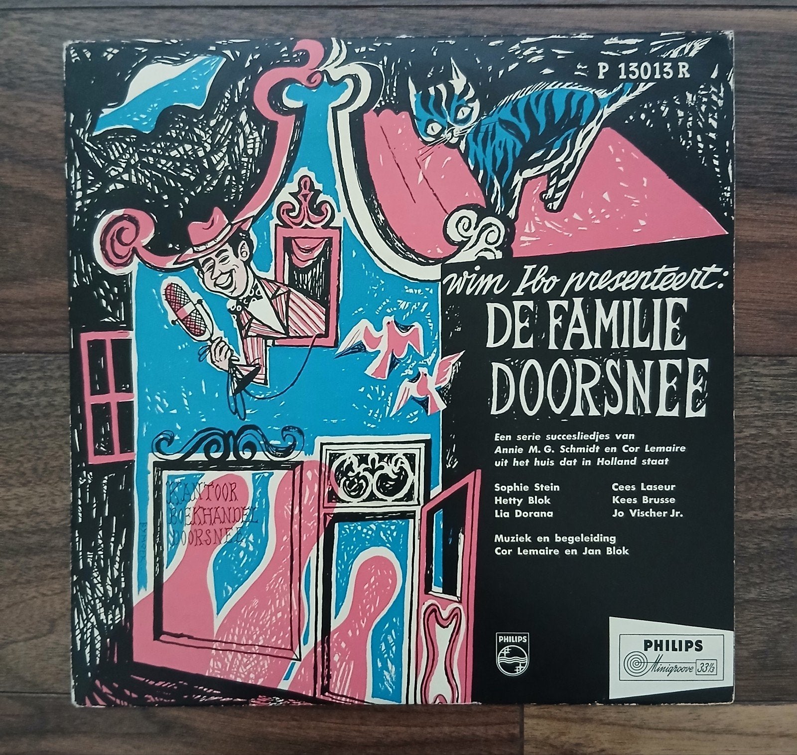 Wim Ibo presenteert: De Familie Doorsnee - LP Philips, Cd's en Dvd's, LP, Gebruikt, Cabaret of Kleinkunst, Ophalen of Verzenden