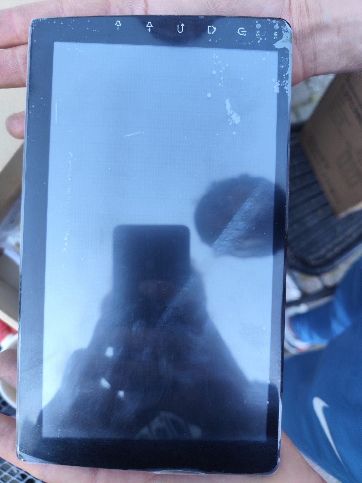 The car monitor is brand new., Ophalen of Verzenden, Nieuw
