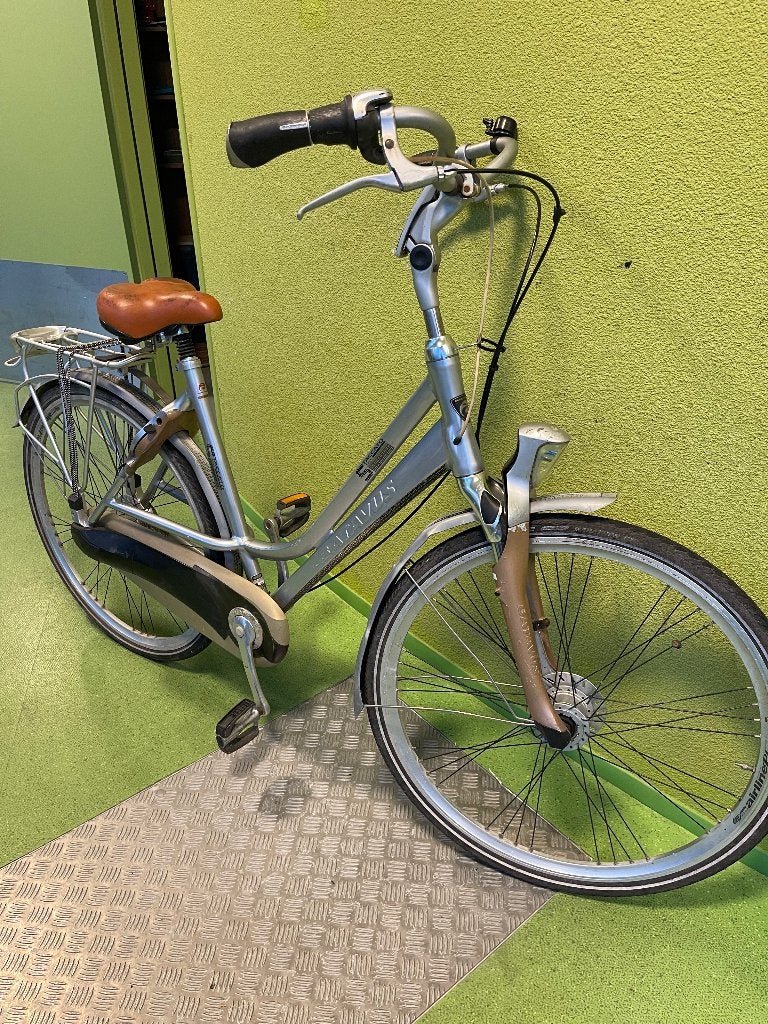 BATAVUS DAMESFIETS, Fietsen en Brommers, Gebruikt, Versnellingen, 56 cm of meer, Trommelrem