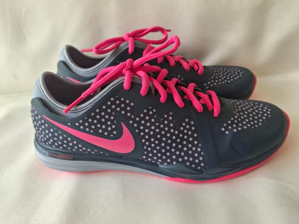 Nieuw Nike Dual Fusion TR 3 Print Dames Sneakers Maat 37.5, Sportschoenen, Nike, Ophalen of Verzenden, Grijs