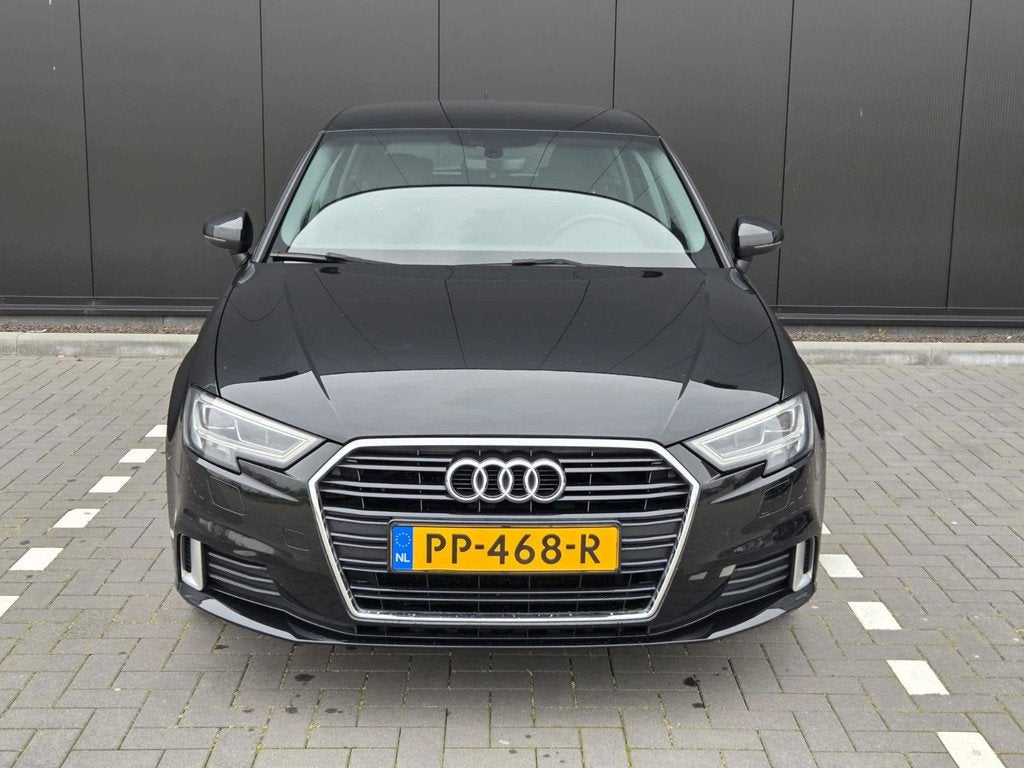 Audi A3 Sportback 1.0 TFSI Sport Lease Edition, Gebruikt, Euro 6, Zwart, Origineel Nederlands