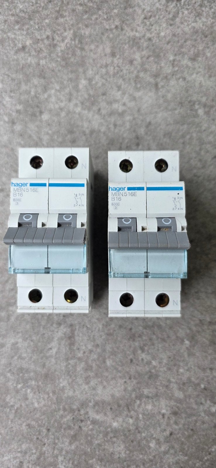 2x Hager MBN516E B16 Installatieautomaten, Ophalen of Verzenden, Gebruikt, Hager, Installatieautomaat