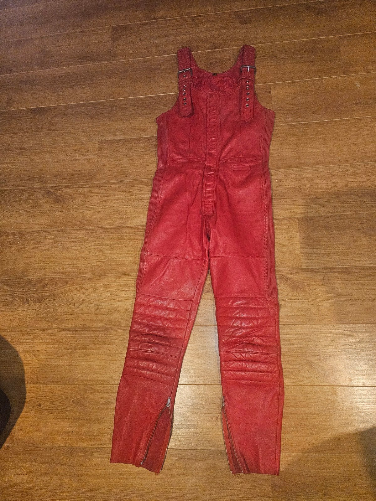Rood Leren Overall broek- Maat 48, Ophalen of Verzenden, Tweedehands, Dames, Broek | leer