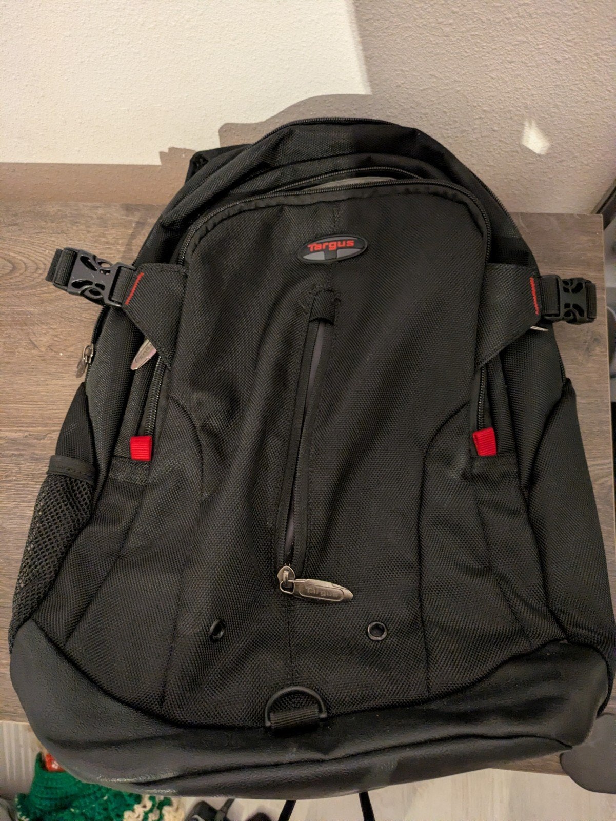 in goede staat laptoprugtas Targus, Meerdere vakken, 17 inch of meer, Ophalen of Verzenden, Zo goed als nieuw