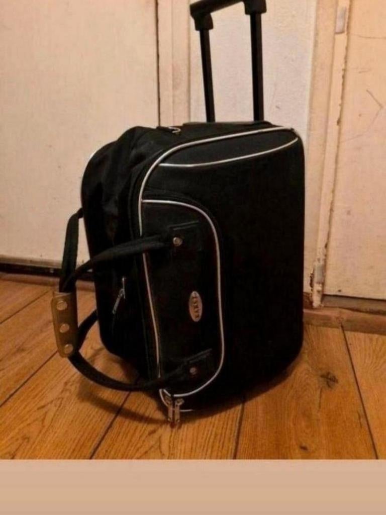 Te koop,Karst merk handbagage/reiskoffer/weekendtas., Ophalen