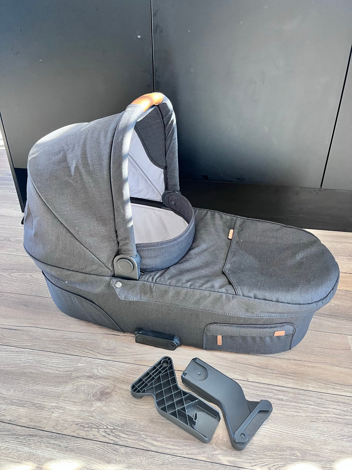 Mutsy Nio reiswieg en autostoel adapters, Kinderen en Baby's, Zo goed als nieuw, Mutsy, Met autostoeltje, Ophalen