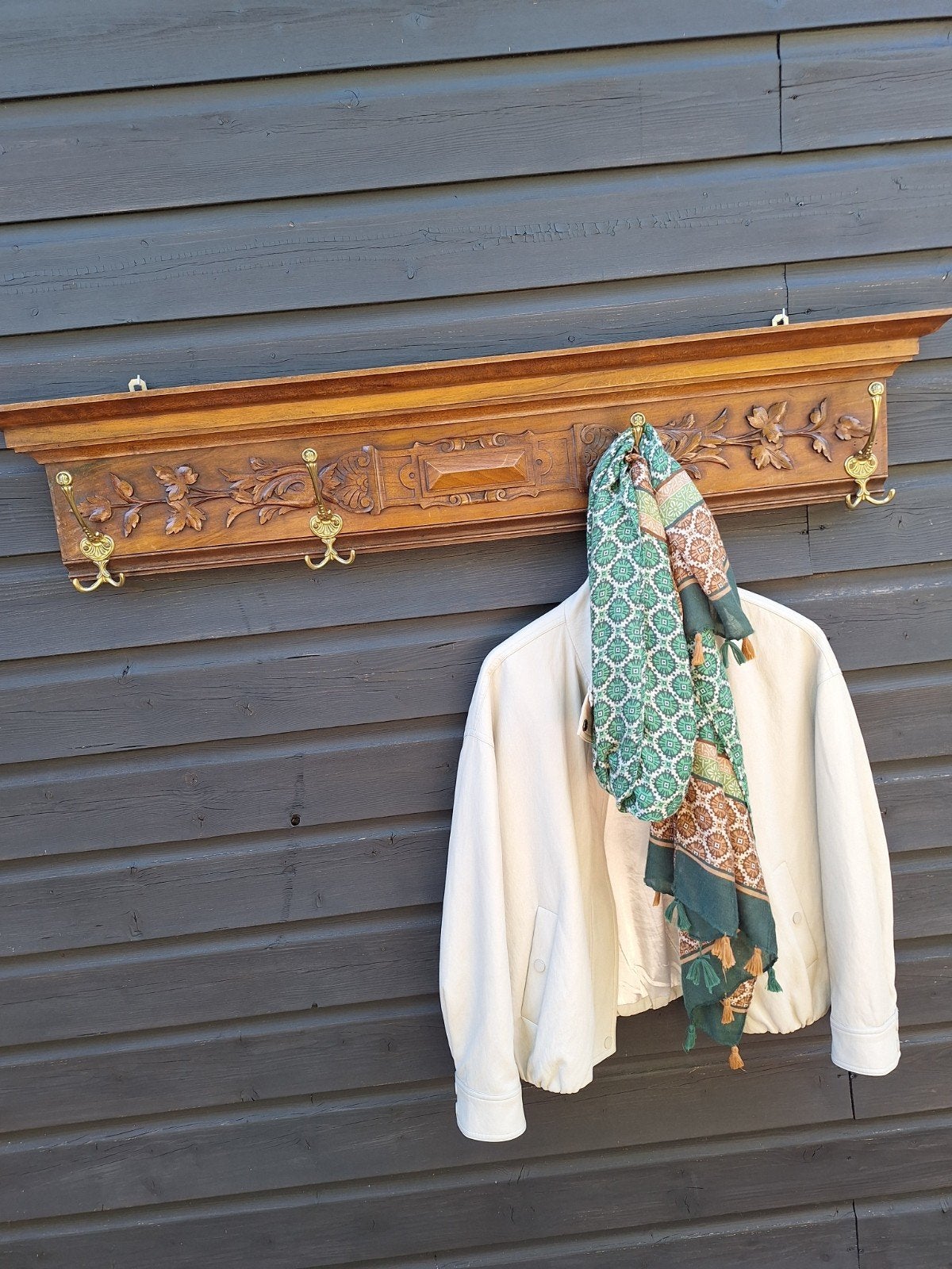 Antieke houten wandkapstok met sierlijke haken, Gebruikt, Minder dan 100 cm, Hout, Ophalen