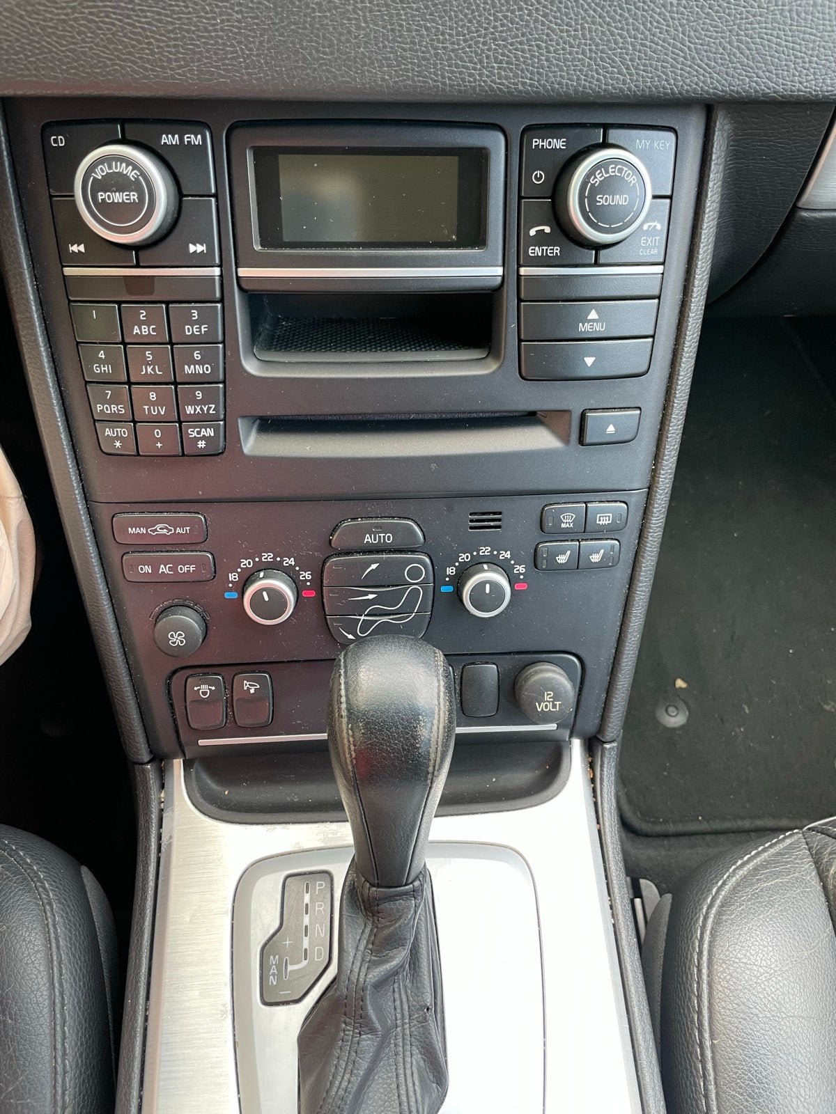 Volvo XC90 2.4 D5 Geartronic AWD 7-ST 2013 Zwart, 7 stoelen, Zwart, Bedrijf, Diesel