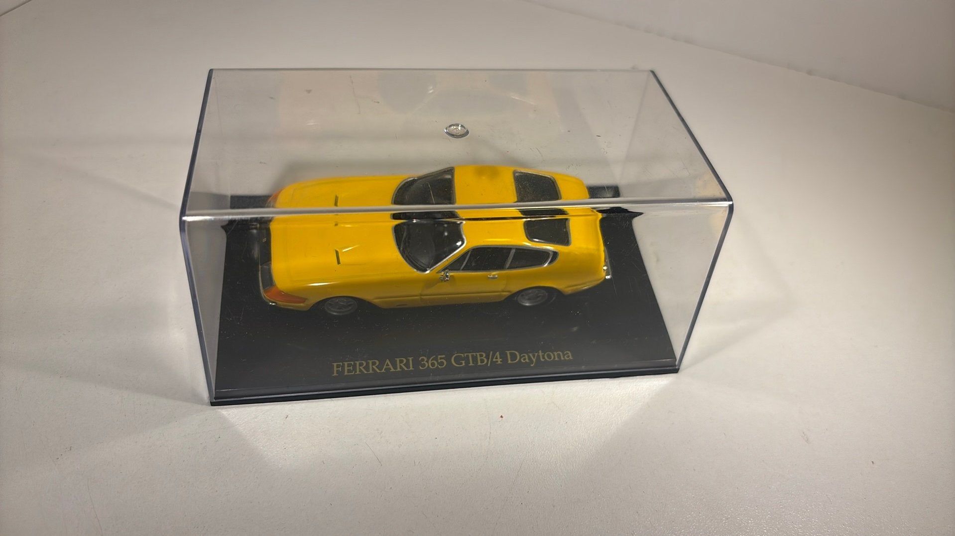 Ferrari 365 gtb/4 daytona atlas 1.43, Overige merken, Auto, Ophalen of Verzenden, A