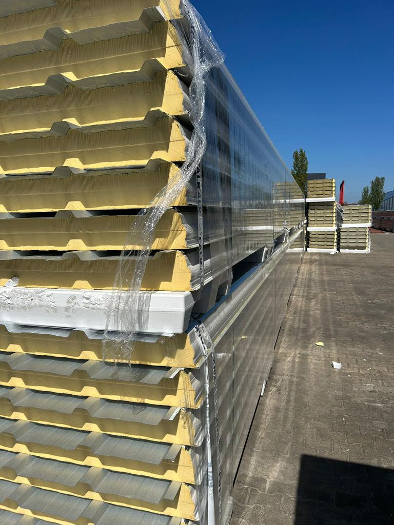 B-keus dakpaneel, Ophalen, Zo goed als nieuw, Overige materialen, 100 mm of meer