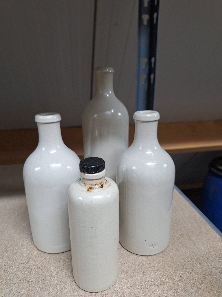 Set brocante kruiken flessen vazen sober landelijk, Ophalen of Verzenden, Zo goed als nieuw, Beige, Steen/keramiek