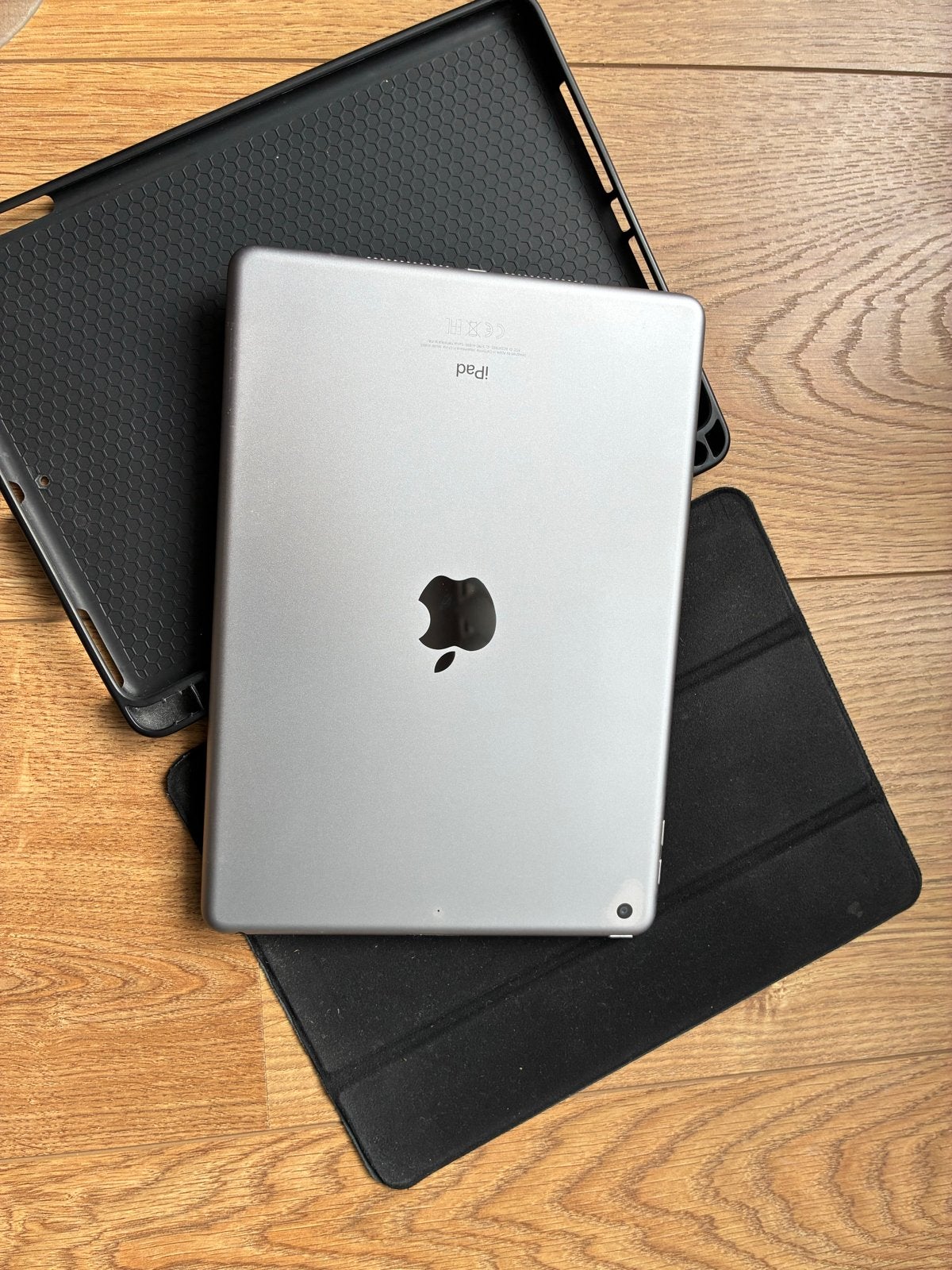 Apple iPad (6e generatie) 32GB Wi-Fi Spacegrijs, Computers en Software, 32 GB, Apple iPad, Ophalen of Verzenden, Zo goed als nieuw