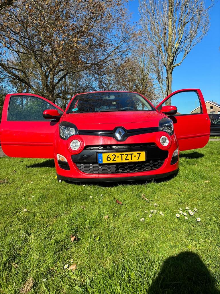 Renault Twingo 1.2 16V 2012 Rood/95.000km NAP, Auto's, Renault, Particulier, Twingo, Benzine, A, Hatchback, Handgeschakeld, Origineel Nederlands