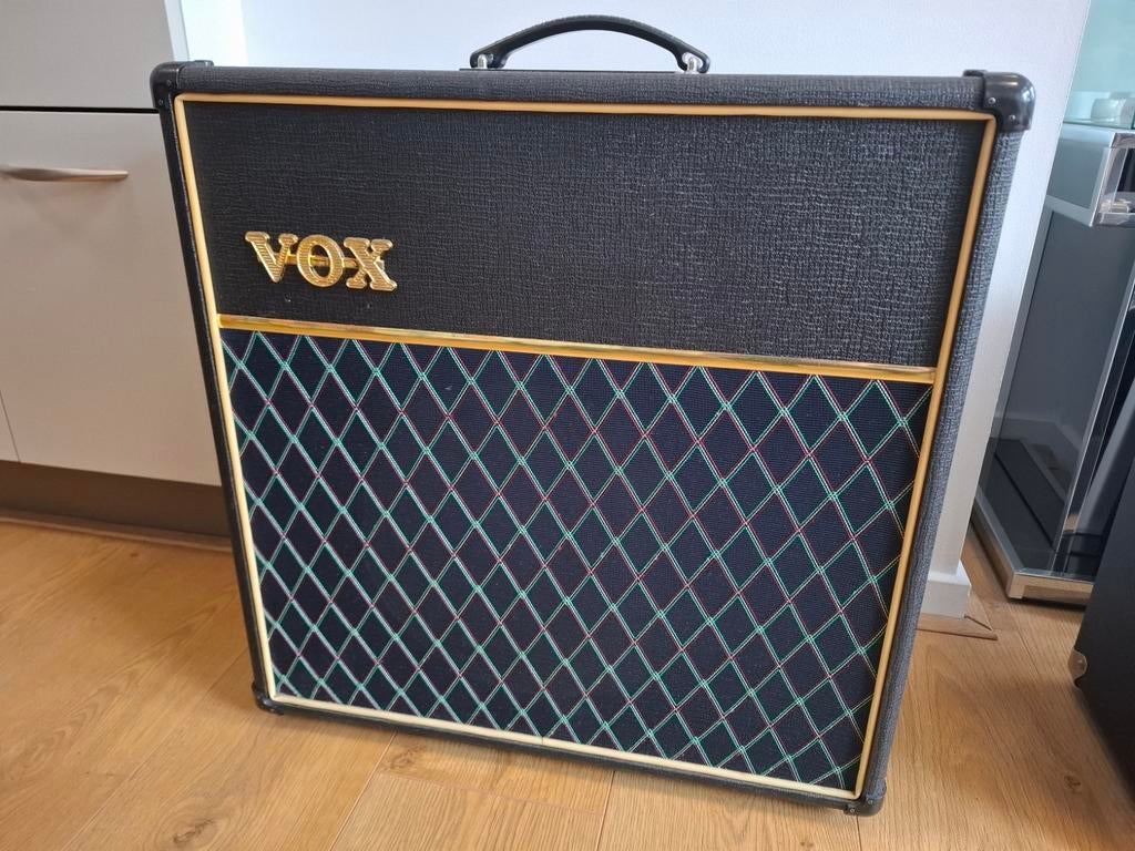 VOX AD60VT Valvetronix, Muziek en Instrumenten, Ophalen, Gebruikt, Gitaar, 50 tot 100 watt