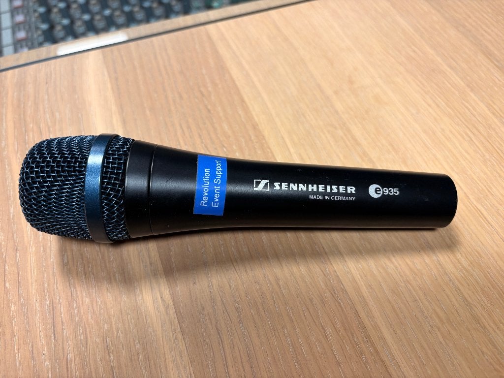 Sennheiser E935 microfoon, Ophalen of Verzenden, Zo goed als nieuw, Zangmicrofoon