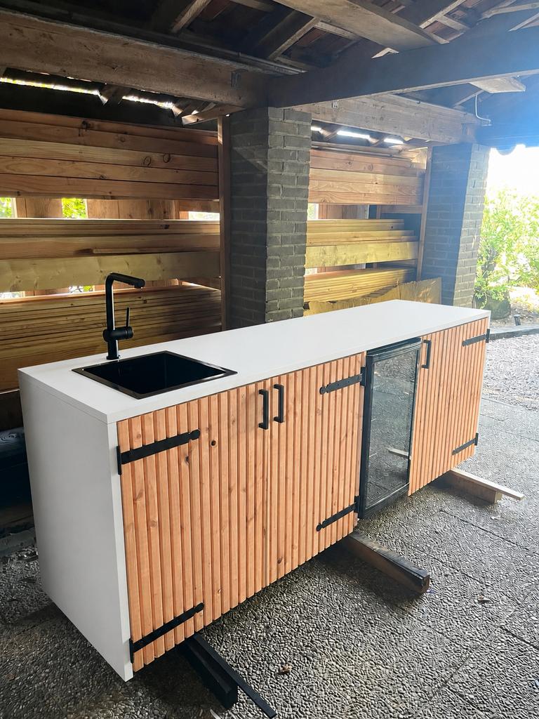 Strakke keuken!, Tuin en Terras, Buitenkeukens, Verzenden, Zo goed als nieuw, Gas