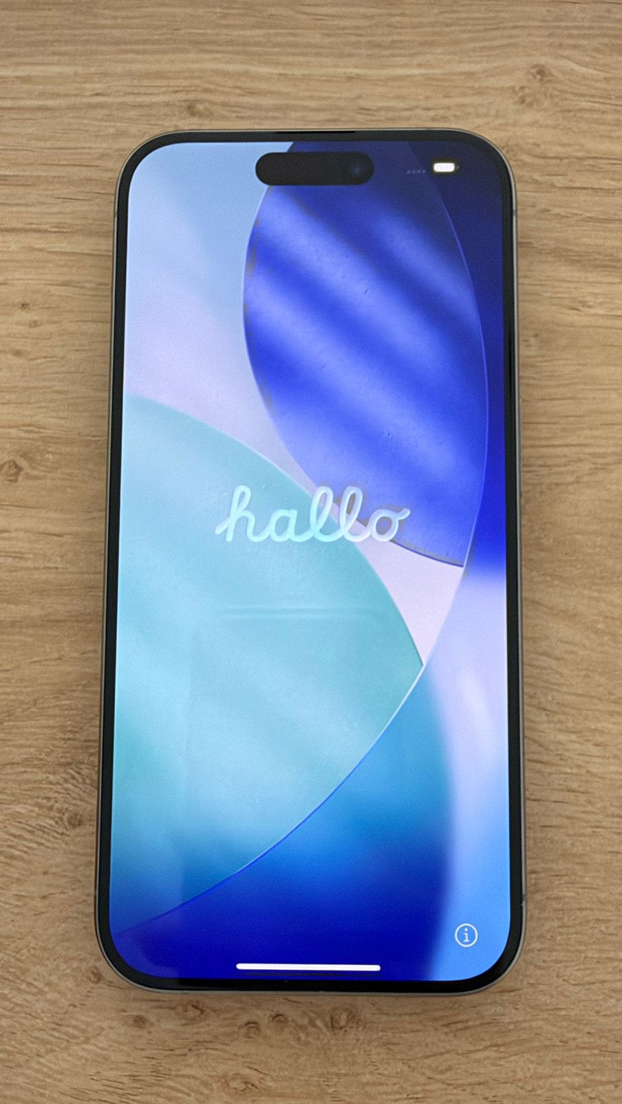 iPhone 15 Pro 128GB Natural Titanium zo goed als nieuw