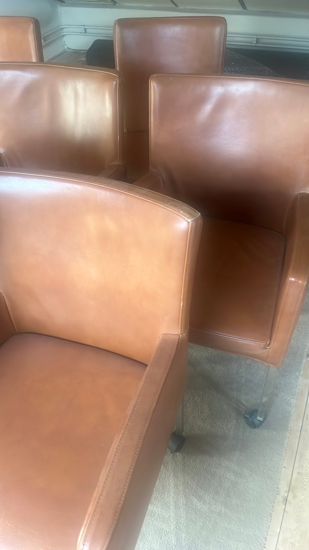 Acht  leren stoelen cognac, Ophalen, Gebruikt, Leer, Vijf, Zes of meer stoelen