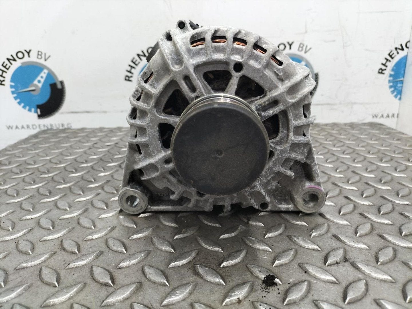PEUGEOT 2008 P24E DYNAMO 2022, Ophalen of Verzenden, Gebruikt, Stiba lid