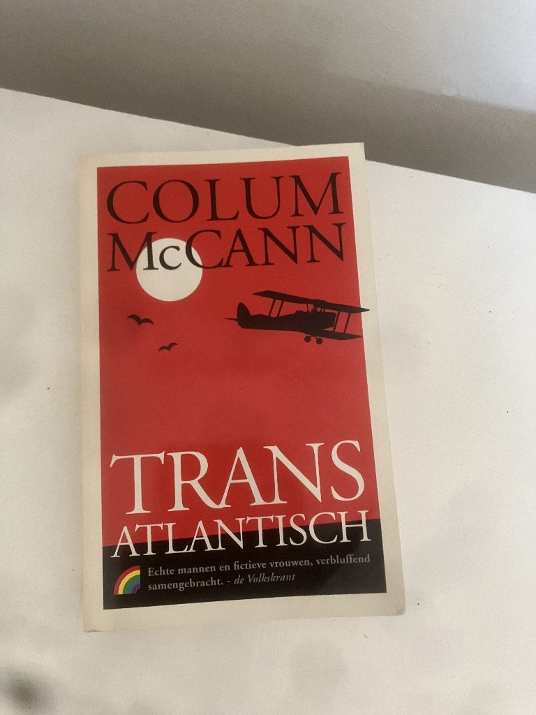 Paperbackeditie van Trans-Atlantisch door Colum McCann, Diverse auteurs, Ophalen of Verzenden, Zo goed als nieuw, Nederland