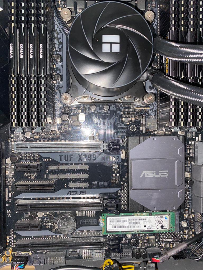 Workstation set ASUS tuff x299 mark 2 + i9-9900x + 8x4gb RAM, Computers en Software, Moederborden, Ophalen of Verzenden, Gebruikt