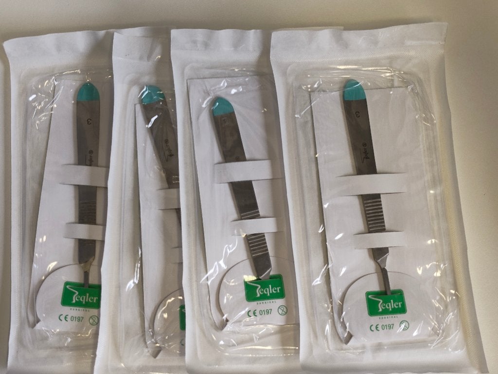 Nieuw: 4x scalpelheft Teqler (scalpelmes - scalpelmesjes), Ophalen of Verzenden, Nieuw