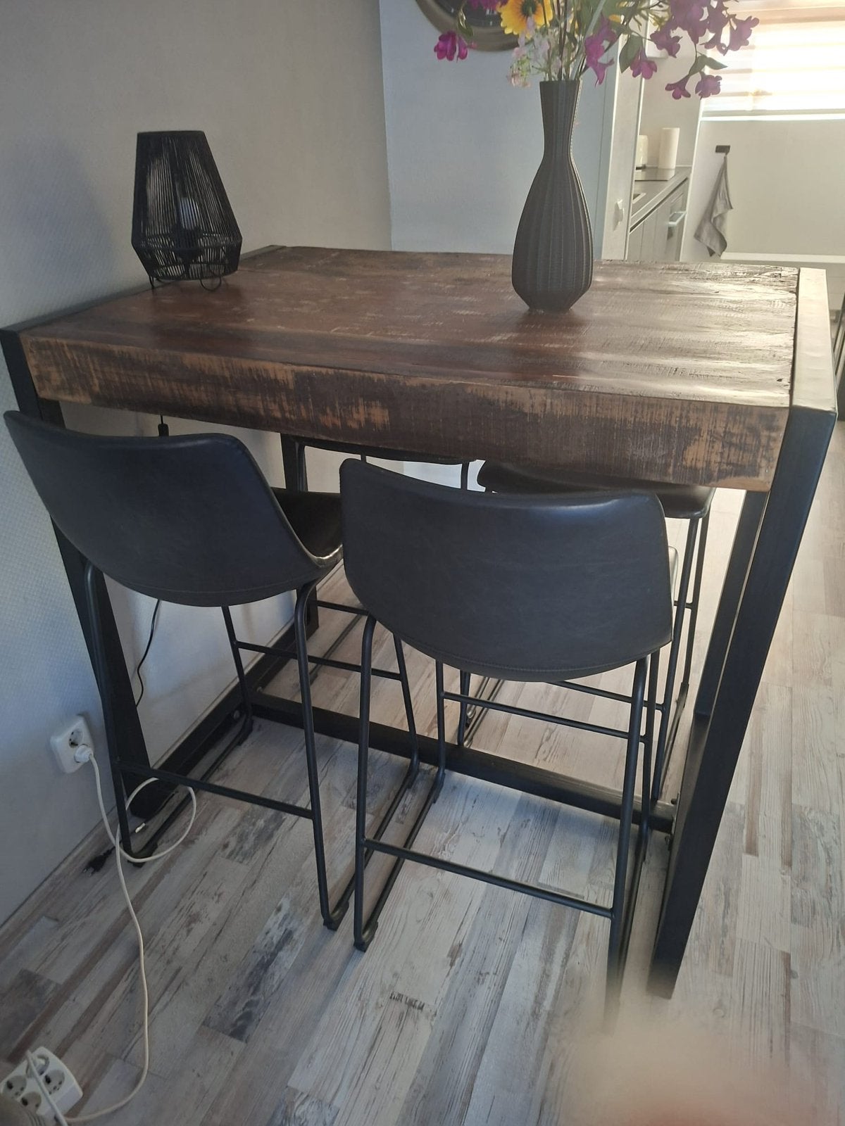 Vier persoon hoge bar eettafel incl krukken., Ophalen, Gebruikt, 100 tot 150 cm, 50 tot 100 cm