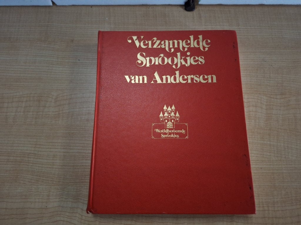 boek verzamelde sprookjes van Andersen, Boeken, Ophalen of Verzenden, Zo goed als nieuw