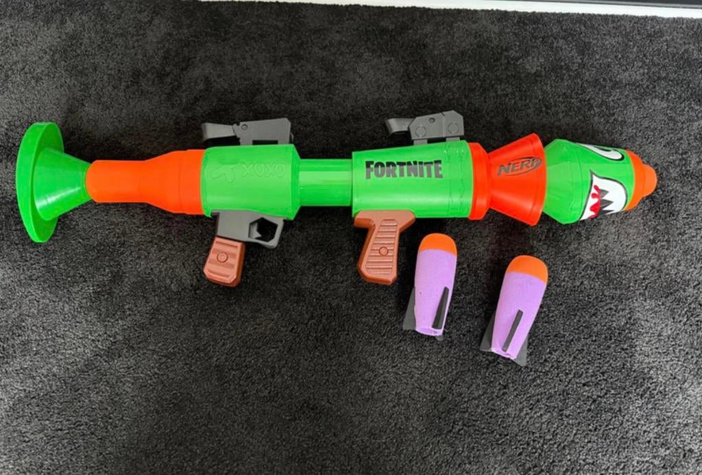 De NERF Fortnite RL blaster met twee raketten, Ophalen of Verzenden, Zo goed als nieuw