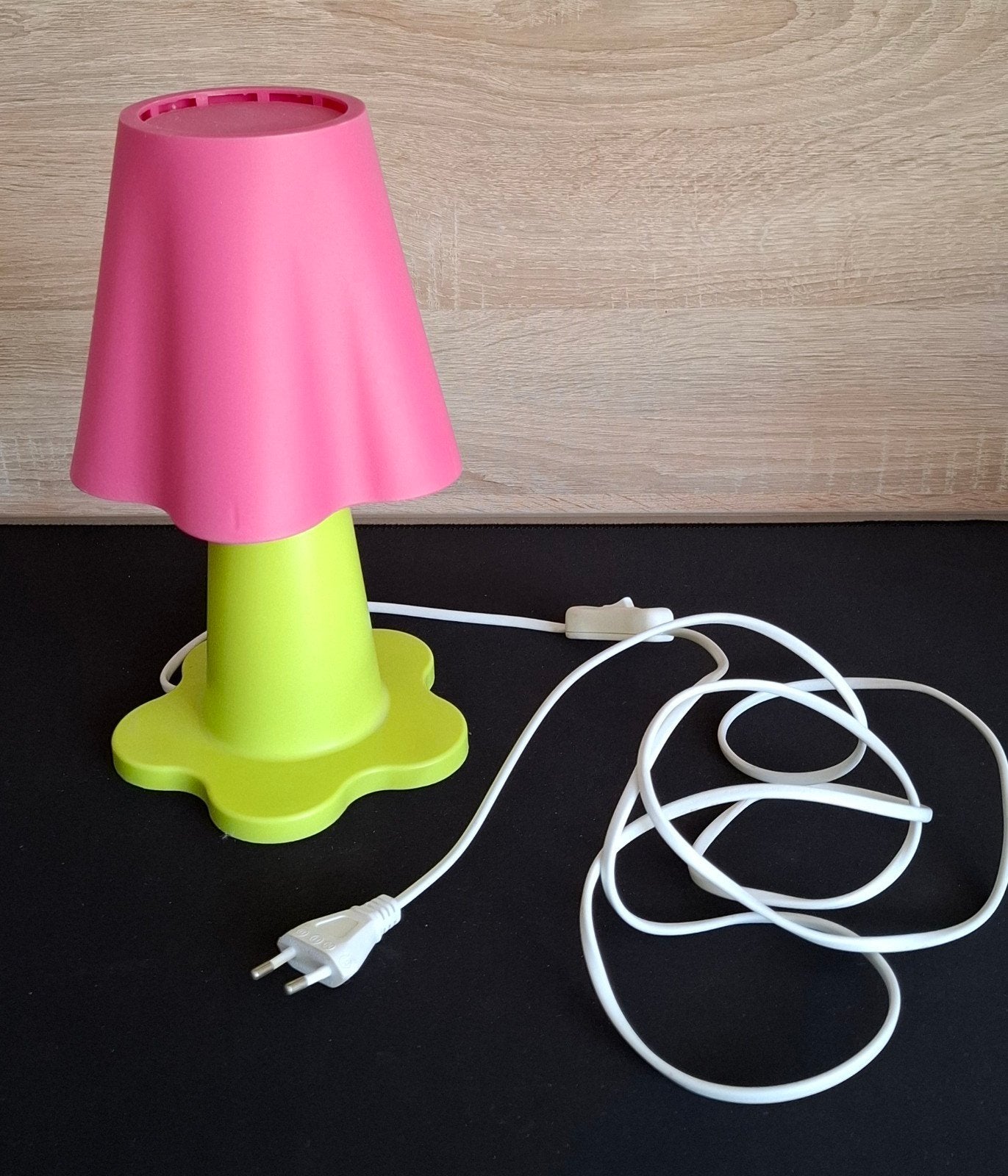 IKEA B9822 Tafellamp Roze/Groen - Morten Kjelstrup Design, Ophalen