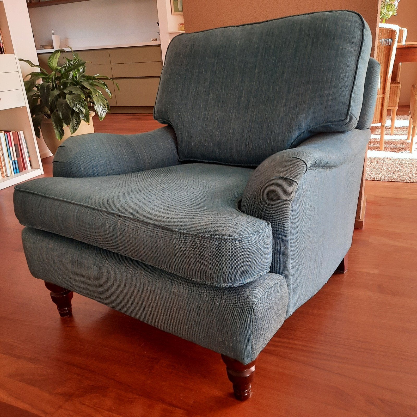 Klassieke clubfauteuil - turquoise stof (De Ploeg), Ophalen, Hout, Gebruikt, Minder dan 75 cm