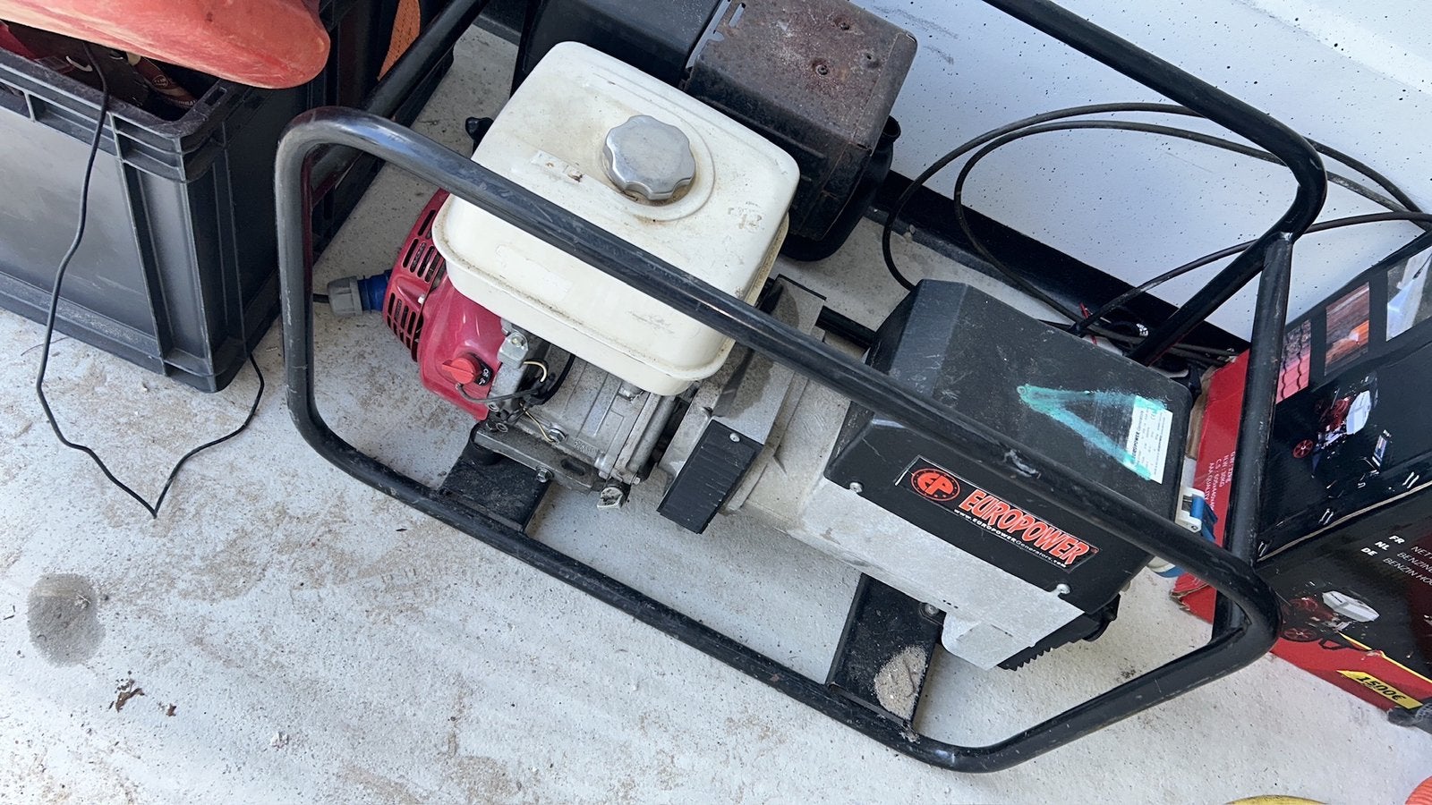 Europower honda aggegraat 23/380 krachtstroom, Ophalen, Zo goed als nieuw
