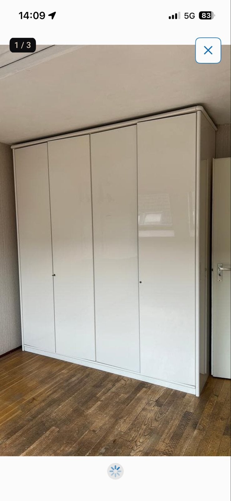 Grote kledingkast met kleine schade. Witte HULSTA, Ophalen, Gebruikt, 200 cm of meer, Met deur(en)
