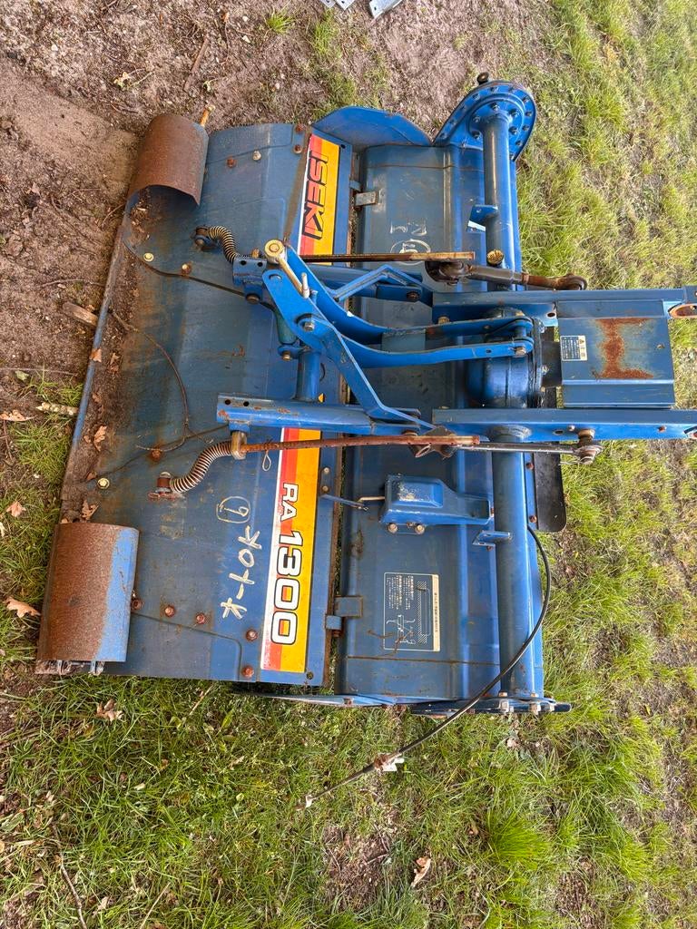 Frees Iseki RA 1300 met aftakas, Ophalen of Verzenden