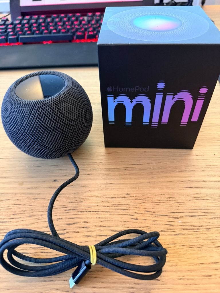 Apple HomePod mini space grey