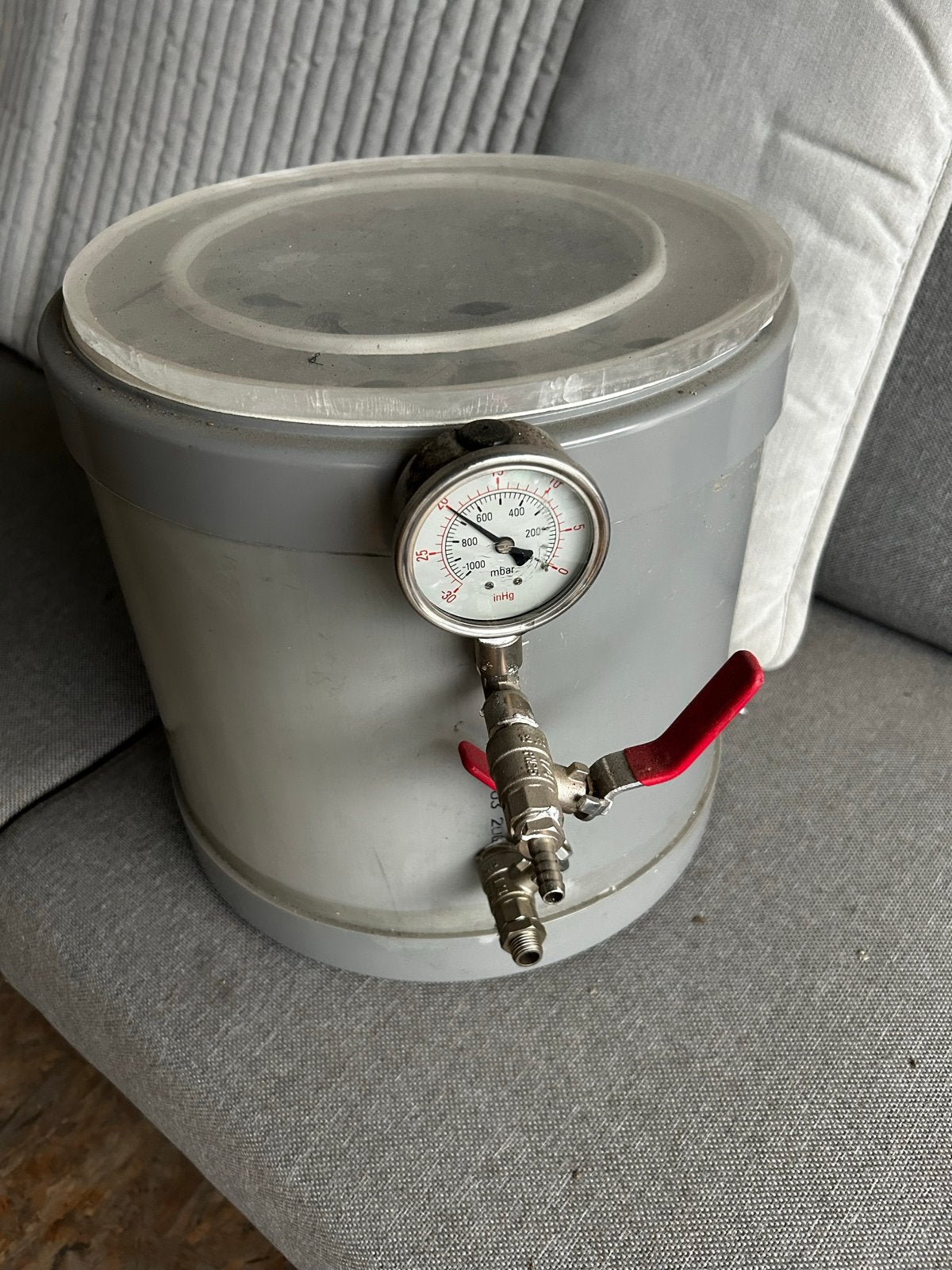 Vacuümkamer met manometer en kranen, Gebruikt, Verzenden, Minder dan 200 liter/min, 25 tot 100 liter