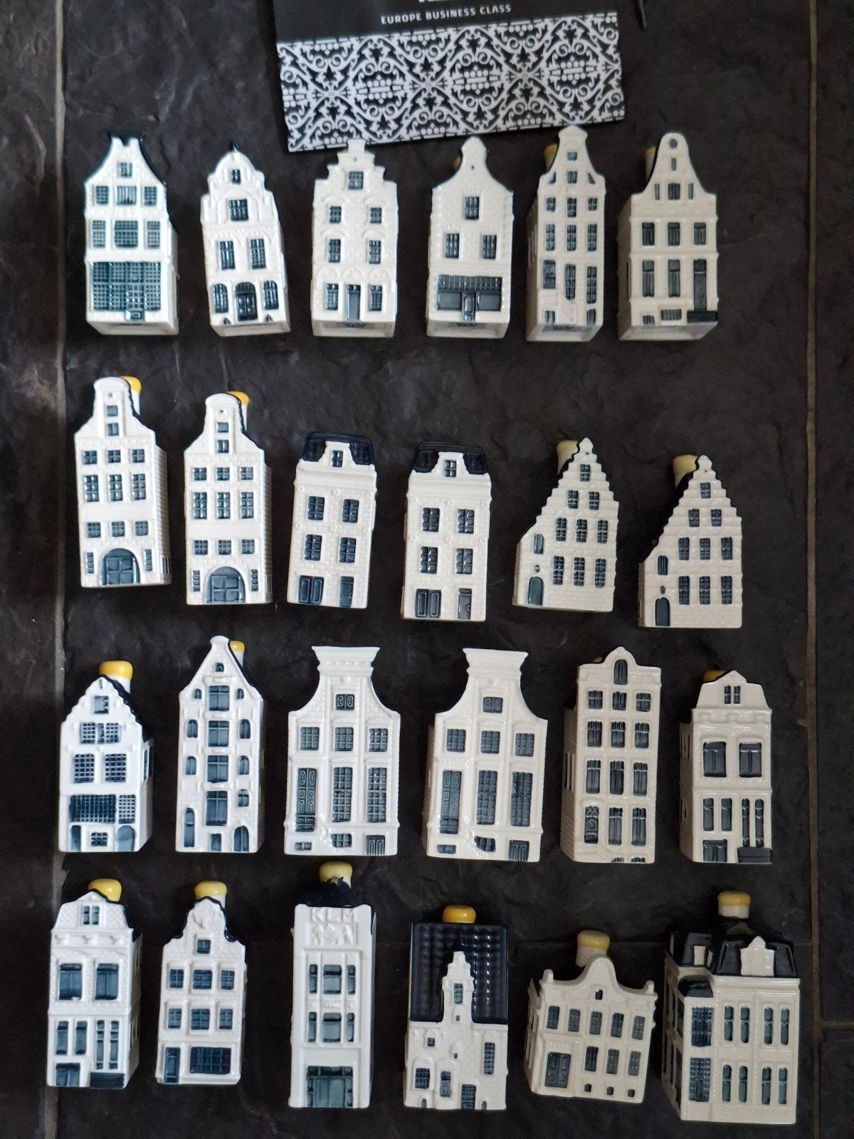 KLM huisjes   uitzoeken, Verzamelen, KLM Huisjes, Ophalen of Verzenden, Nieuw, 41 t/m 60, Gevuld